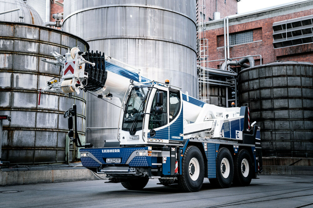 liebherr-ltc-1050-3-1E_300dpi.jpg
