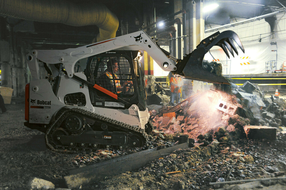 Bobcat Grapple (1).jpg