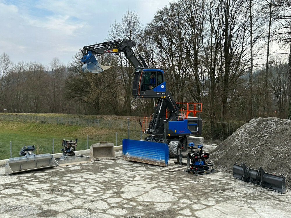 Pionier in der Ausbildung mit EW220 Sonderbau5.jpeg