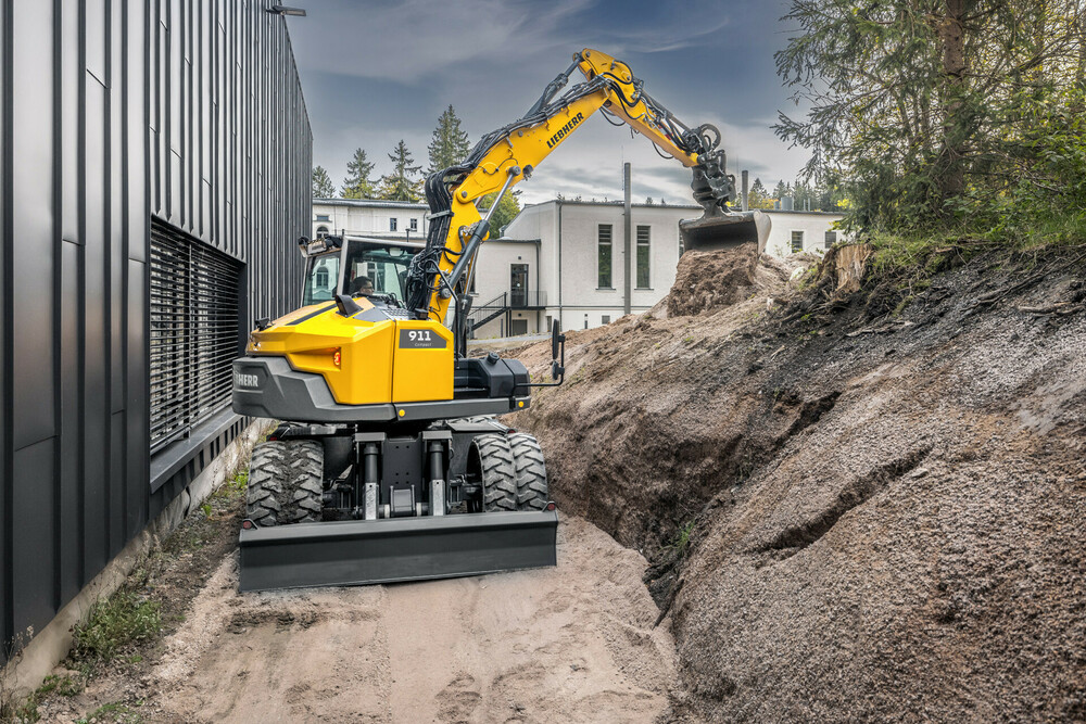 liebherr-a-911-compact_300dpi.jpg