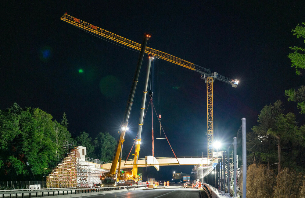 liebherr-ltm-1300-6-2-affolter-1_300dpi.jpg