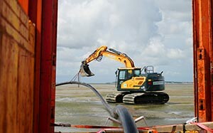 Mehr Informationen zu "Hyundai-Kettenbagger HX140A LC"