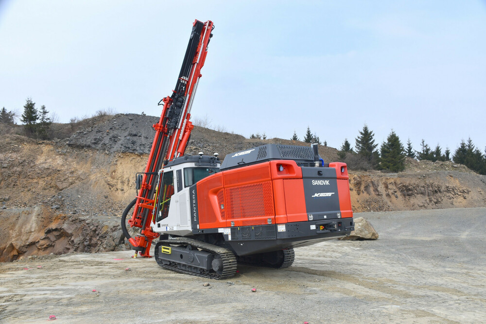Startklar Die Pantera™ DP1500i unmittelbar vor Beginn der Bohrarbeiten.JPG