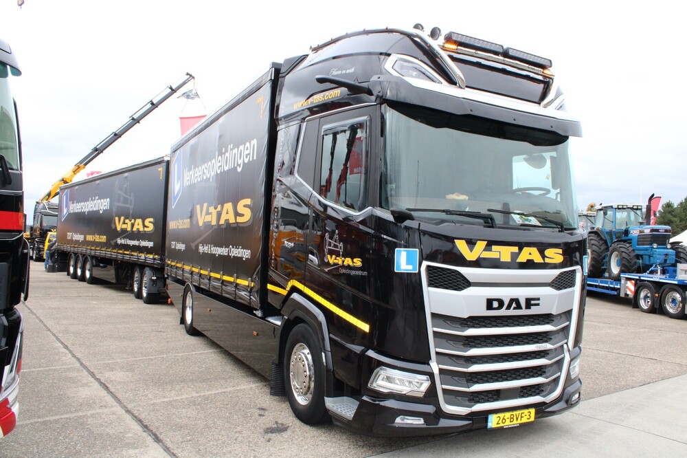 DAF2025009.thumb.jpg.0ded466dcdc5213b6c305bf05b0fc209.jpg