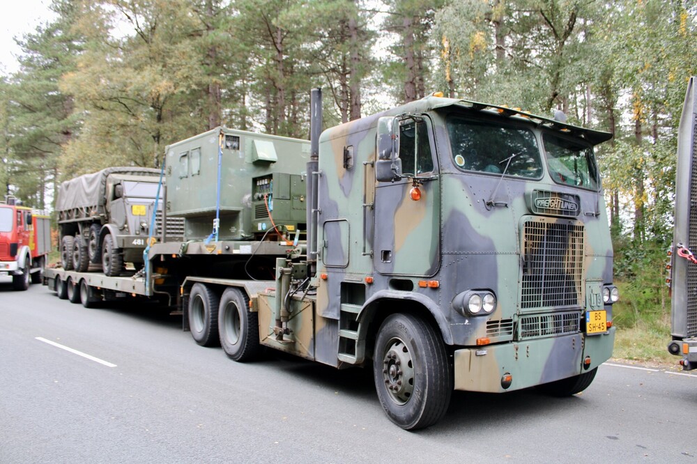 Freightliner2025001.thumb.jpg.f14fa70bb07a1b7c0423c2ff83f04135.jpg