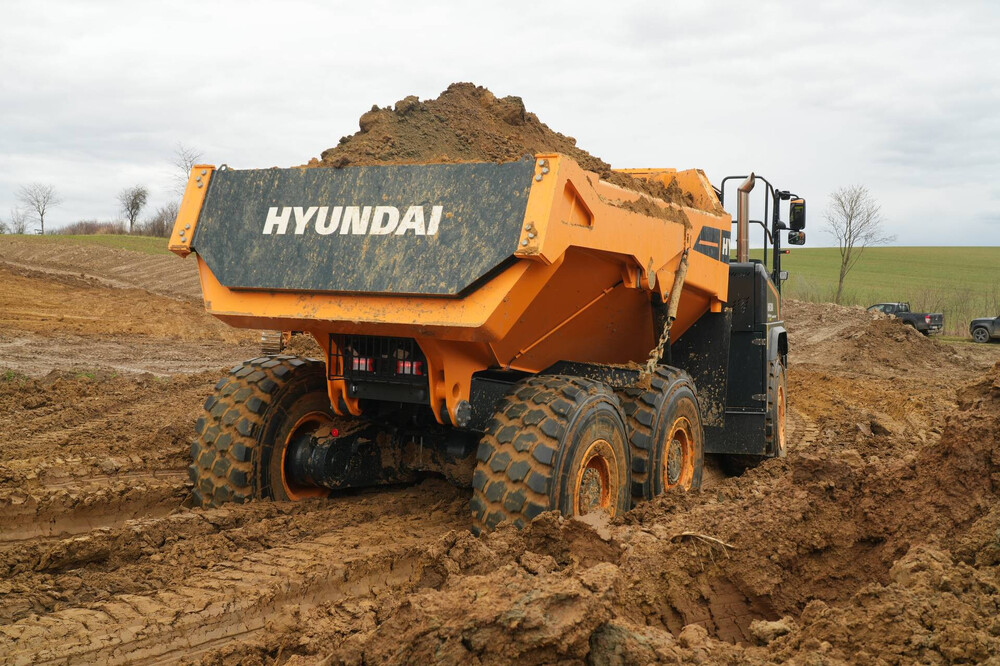 HY-CE-PR-00049 Fahrwerk Dumper_02.jpg