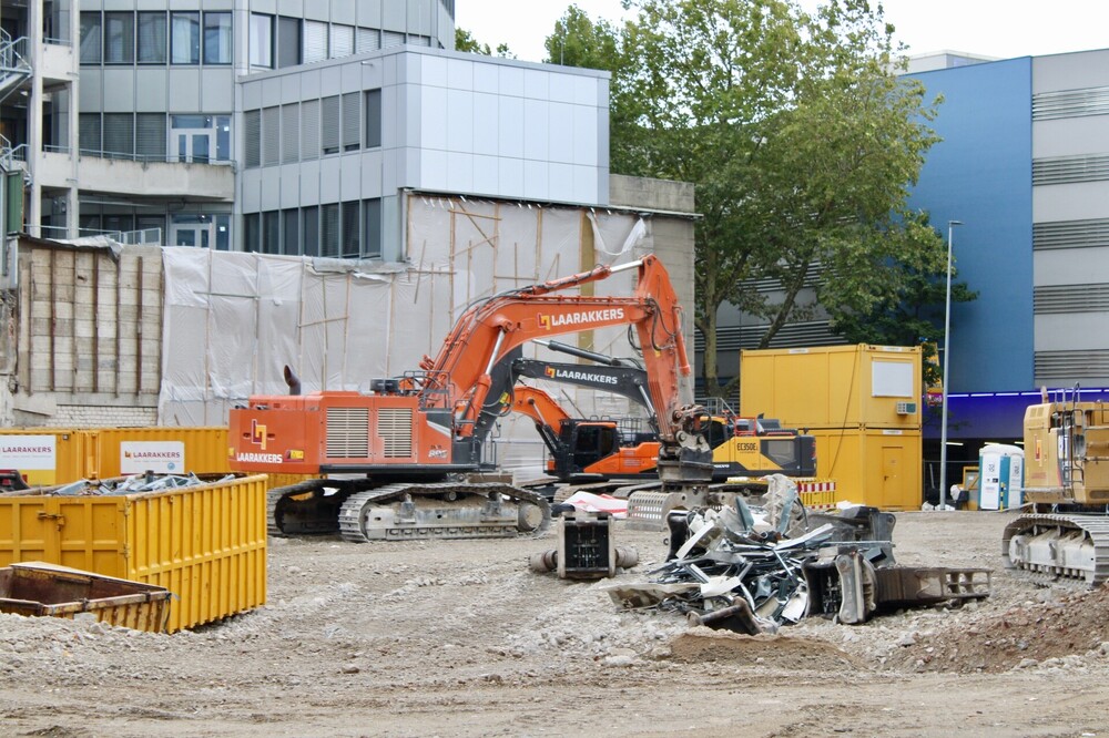 Laarakkers07102025002.thumb.jpg.c59e7aa85d2f79a32e89613821bb0d5b.jpg