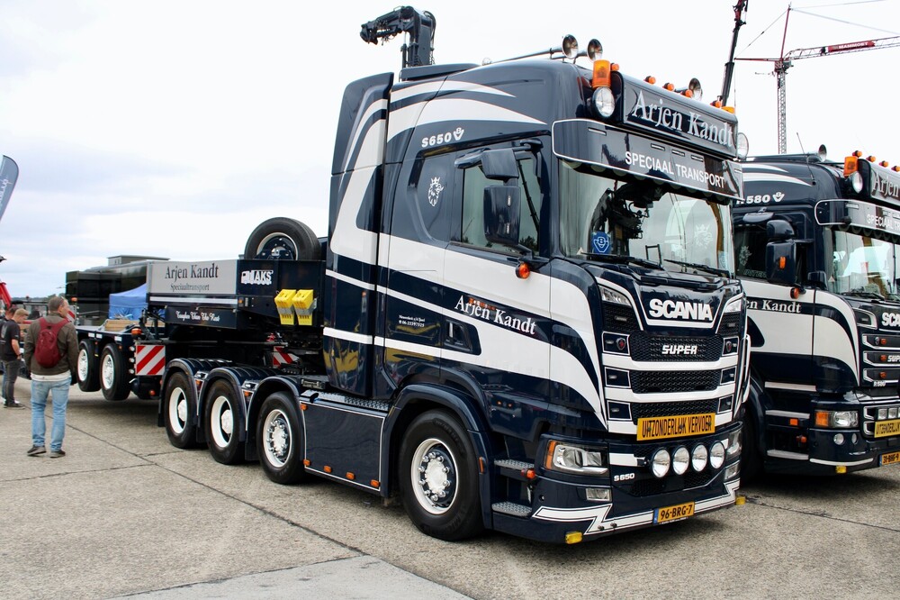 Scaniaaktuell4a003.thumb.jpg.473e14f8b6cb2f3ba2a7d9485174f072.jpg