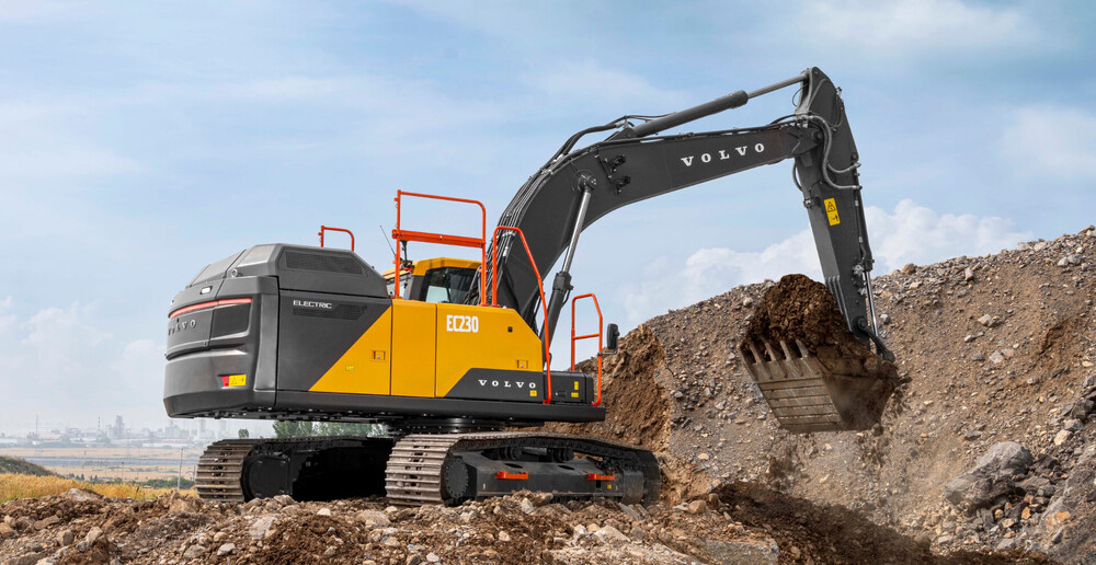 Volvo CE selects Eskilstuna, Sweden for its new Crawler Excavator assembly plant.jpg