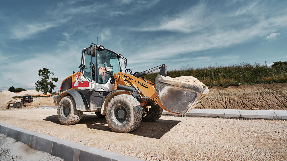 liebherr-l-507-stereo-geiger+schüle_300dpi.jpg