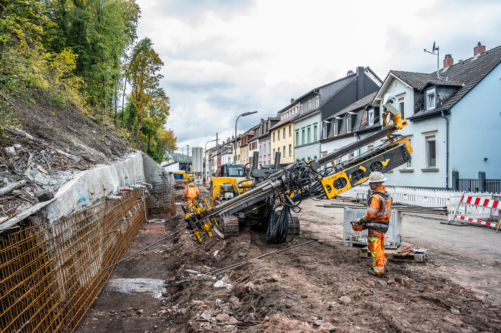 pressebild-press-image-hangsicherung-slope-stabilization-kaiserslautern-spesa-rgb (2).jpg