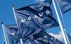Mehr Informationen zu "Volvo CE übernimmt Swecon"