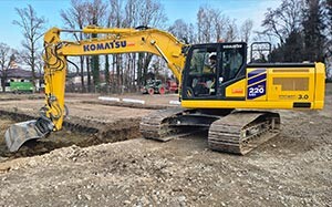 Mehr Informationen zu "Komatsu PC220LCi-12 Kettenbagger"