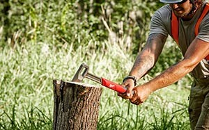 Mehr Informationen zu "Milwaukee Outdoor-Handwerkzeuge"