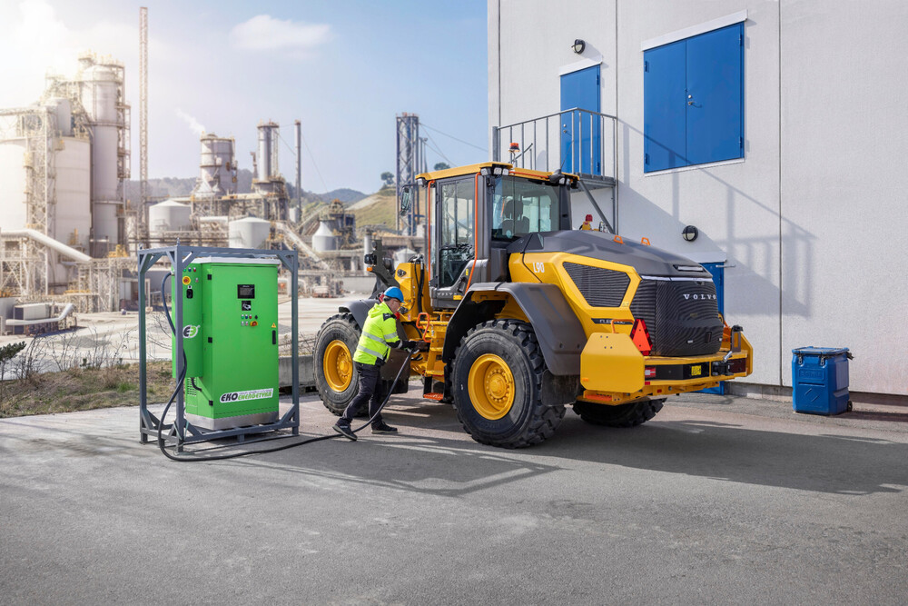 Volvo Construction_L90_Electric_.jpg