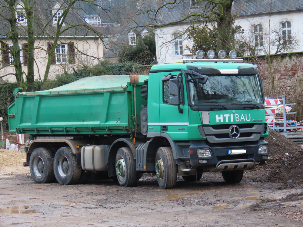 actros.jpg