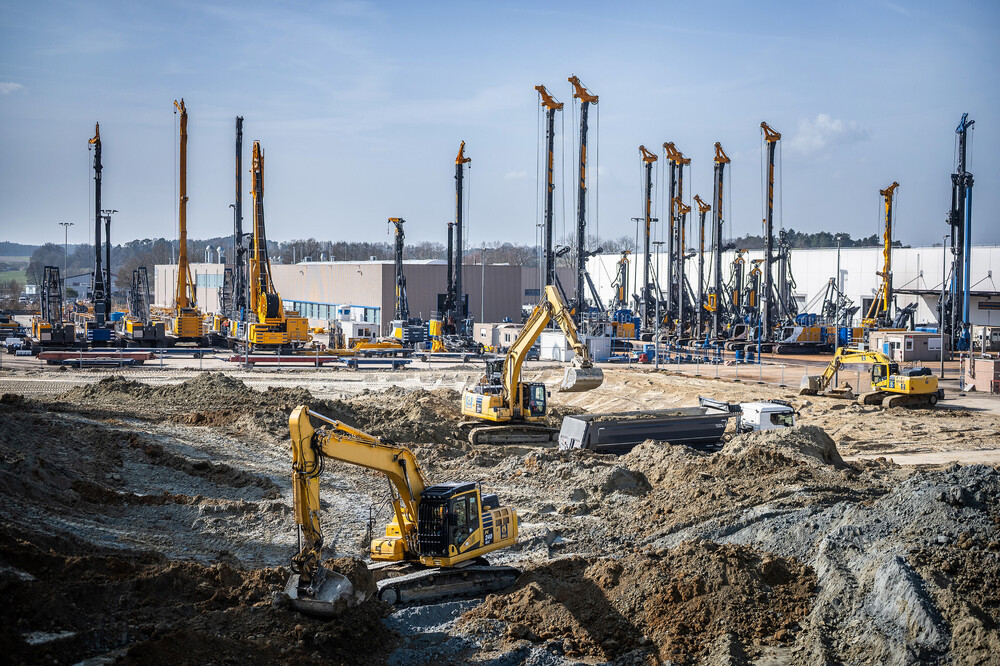 pressebilder-press-images-plant-expansion-aresing-spring-2026-bauer-maschinen-rgb (1).jpg