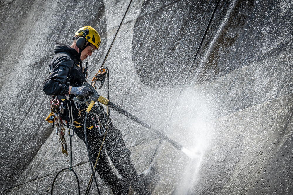 Kaercher_Reverse Gra~Samurai Japan_3.jpg