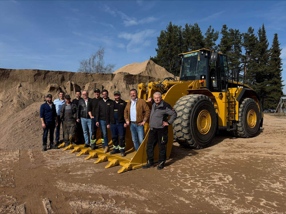 Zeppelin-Cat-980G-Rebuild-KundeJaeggle-Bild1 (1).jpg