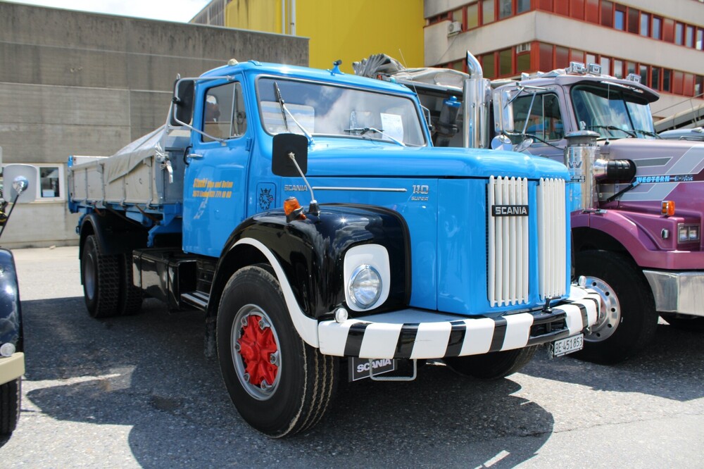 ScaniaHistorik002.thumb.jpg.0bd847bb23092ad4a84803628853a5bb.jpg
