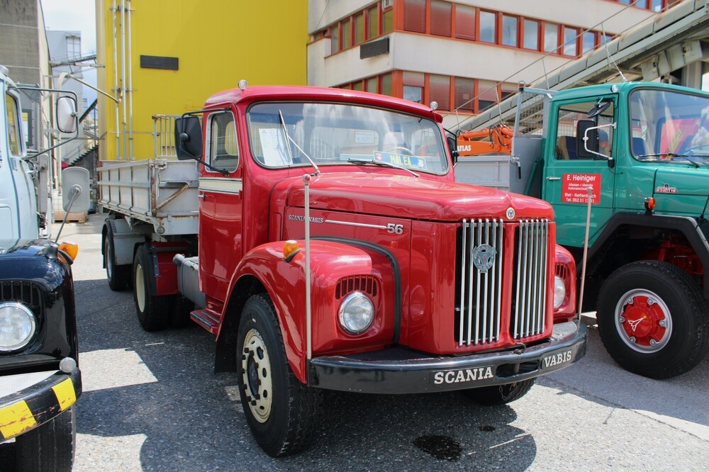 ScaniaHistorik004.thumb.jpg.c1f732a2f876914a6774feced0eb1107.jpg