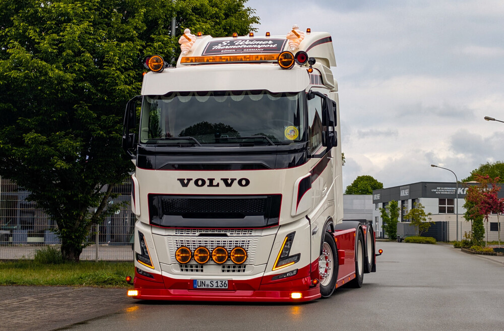 Volvo-FH16-6x2-Frechen_2.jpg