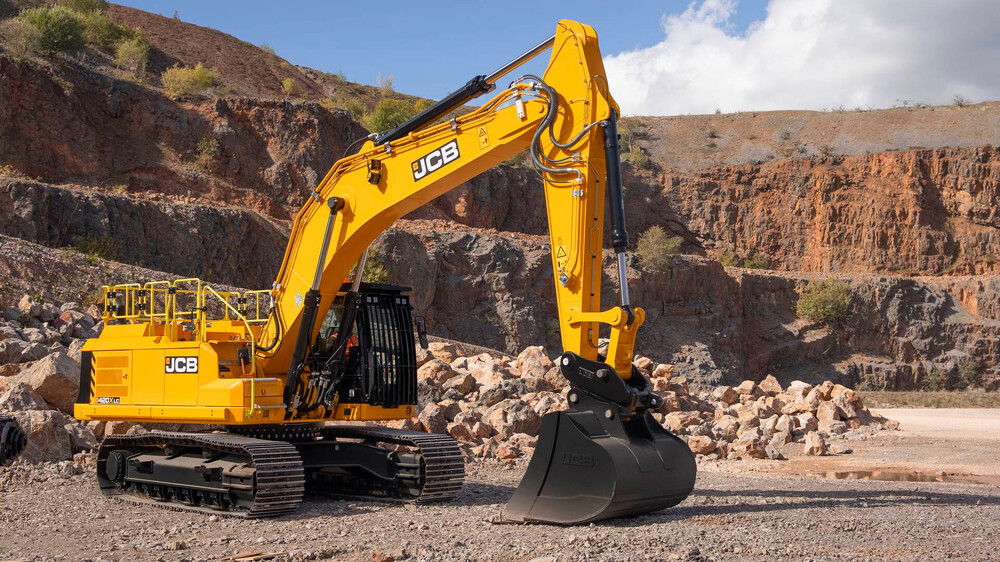 420x-tracked-excavators-stage-v-application-image.jpg