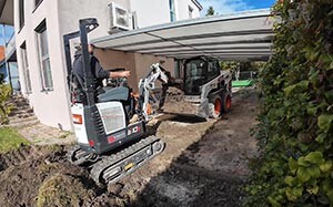 Mehr Informationen zu "Bobcat Kompaktlader S450"
