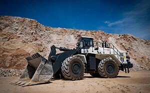 Mehr Informationen zu "Komatsu Radlader WA600-8"