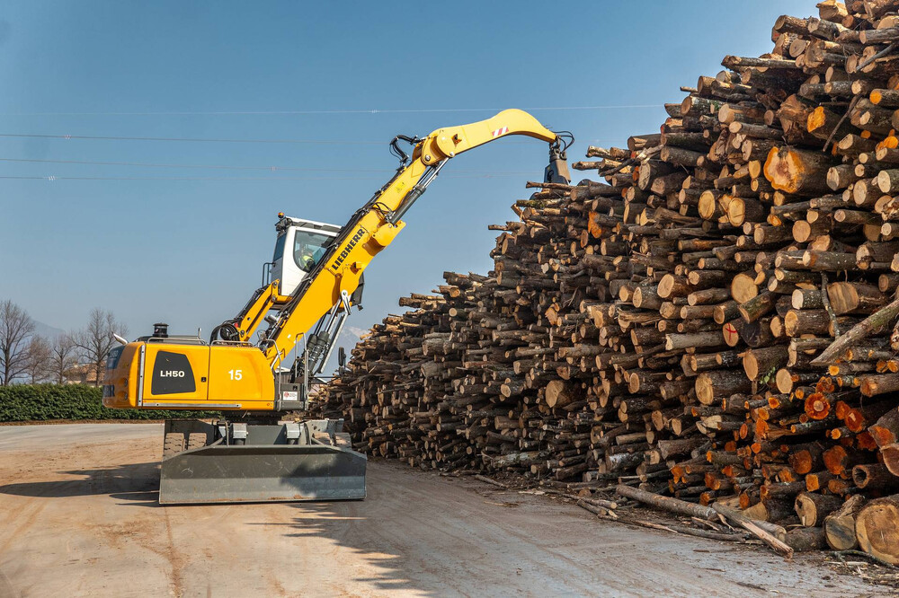 liebherr-lh50-timber-litronic-fantoni_300dpi.jpg