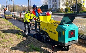Mehr Informationen zu "Ammann Minifertiger ABG 1570"