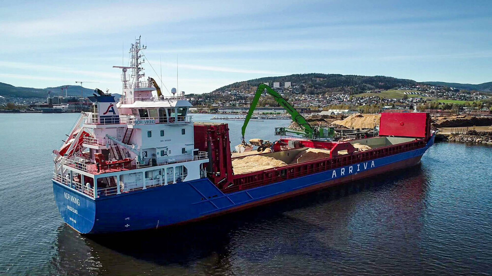2025_875_Schiffsaufbau_Arriva_Shipping_10__bea.jpg