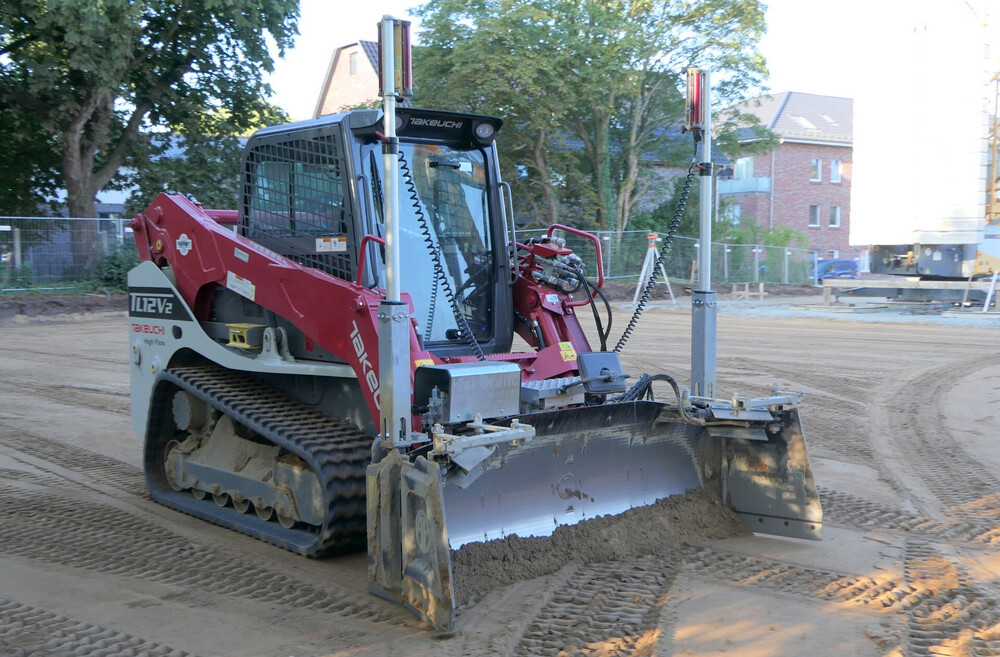 Takeuchi Raupe 4.JPG