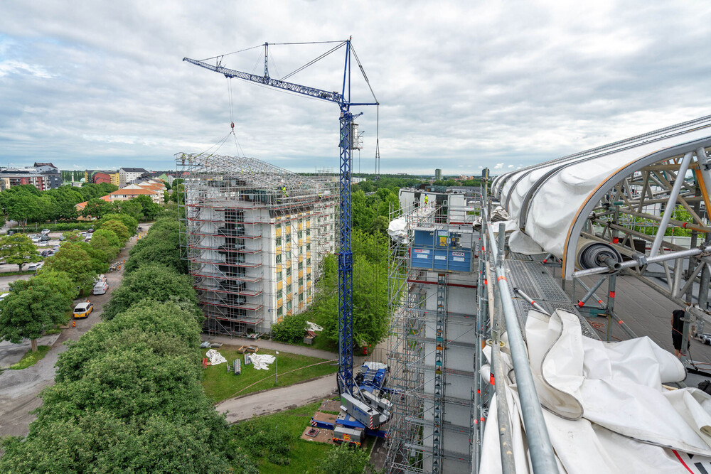 liebherr-mk-88-4-1-pontans-uppsala-03-300dpi.jpg