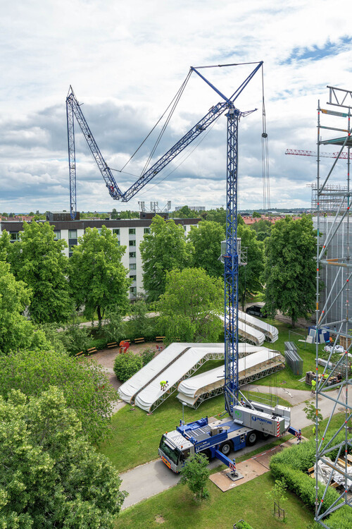liebherr-mk-88-4-1-pontans-uppsala-07-300dpi.jpg
