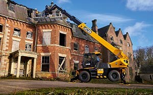 Mehr Informationen zu "JCB auf den Platformers’ Days"