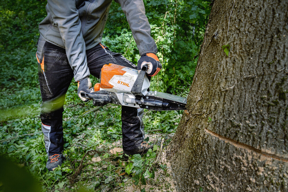STIHL_FKA_160_Anwendung_1_EU-RoW_154967.jpg